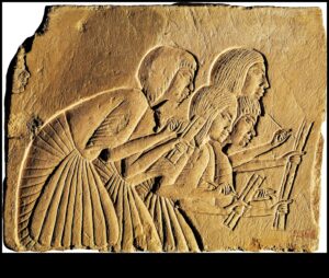 Η Επανάσταση της Αμάρνα: Καλλιτεχνικές Αλλαγές στη Βασιλεία του Ακενατόν